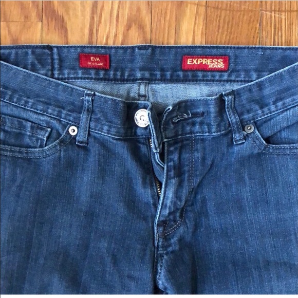 Express Eva fit and flare jeans size 6L - Picture 2 of 3